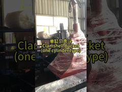 ดู Teledipper ของรถขุดพร้อมถังแบบฝาพับพร้อมฟันสำหรับการสาธิตการก่อสร้าง