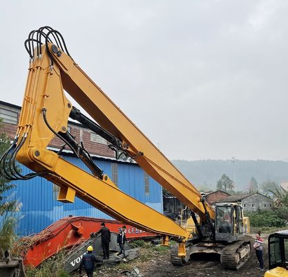 25-70 ตัน Excavator Demolition Long Boom สําหรับการถล่มอาคารสูง