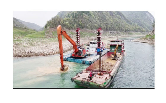 การขุดขุด Excavator แอร์มยาว ใช้วัสดุ Q355B สําหรับแม่น้ํา