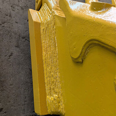 ถังหินขุดที่เสริมแรงที่มีฟันสําหรับหินหิน